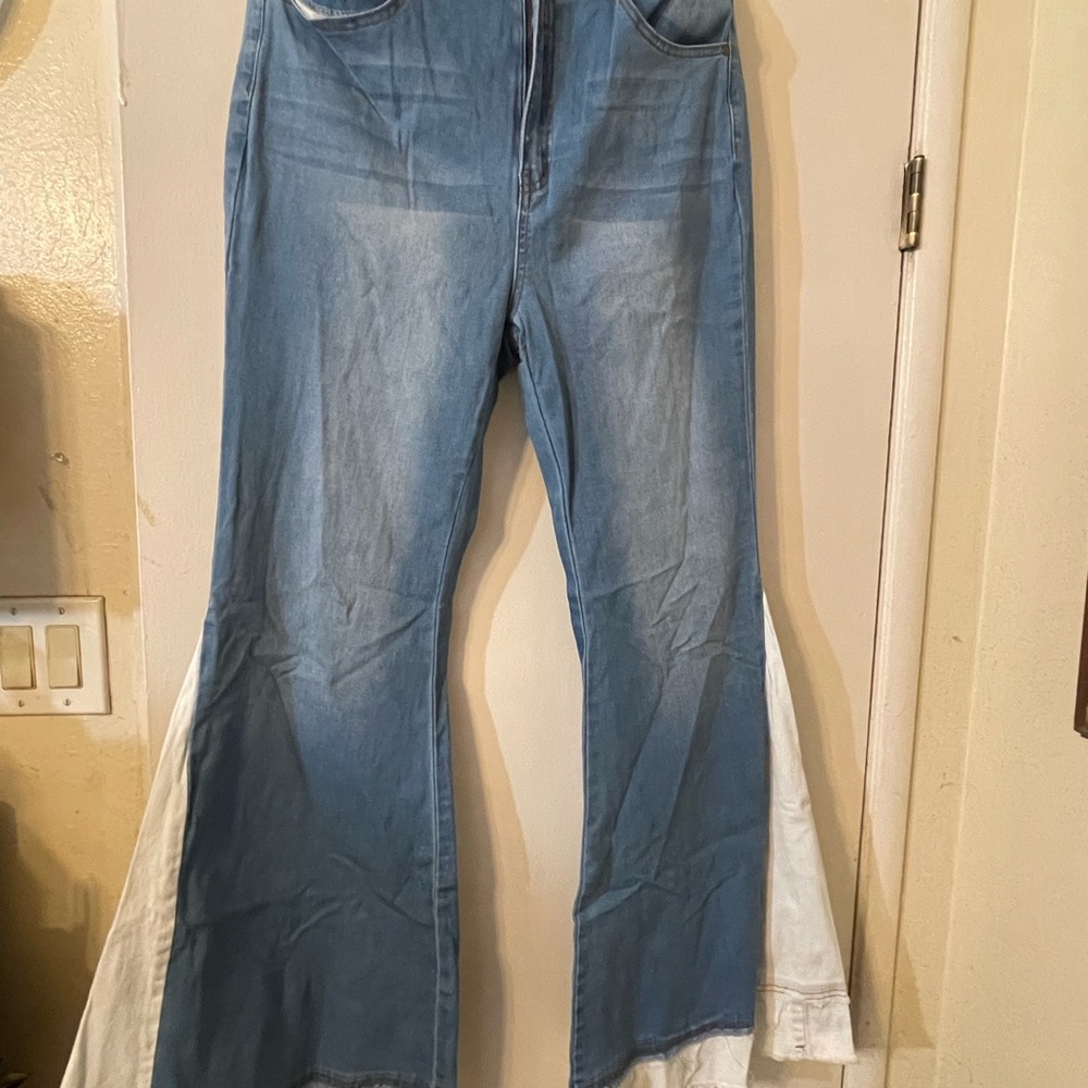 Women's Blue Flared Jeans